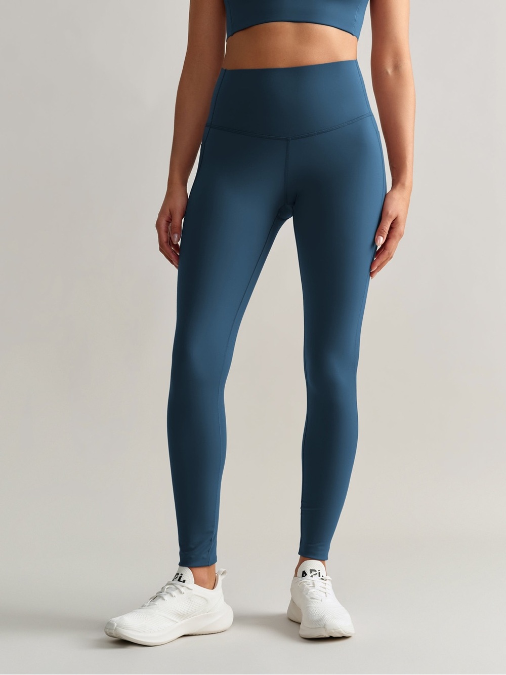 Rhone Revive™ 7/8 Legging in Blue Orion Small - Picture 3 of 5